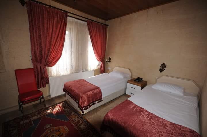Arnovalley Hotel Юргюп Екстериор снимка