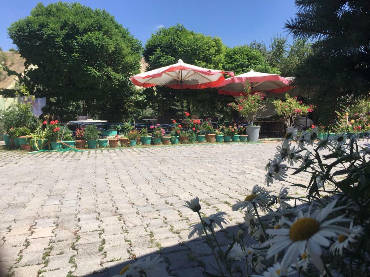 Arnovalley Hotel Юргюп Екстериор снимка