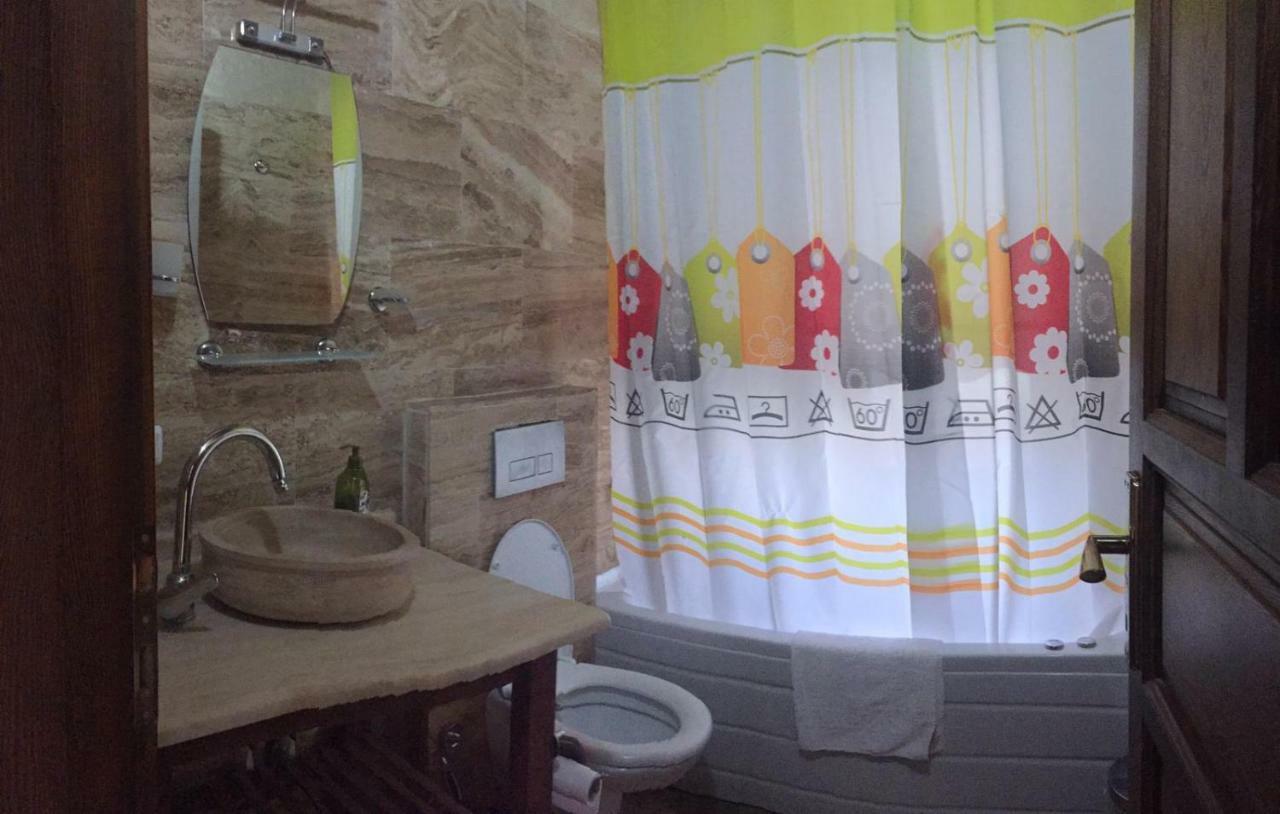 Arnovalley Hotel Юргюп Екстериор снимка