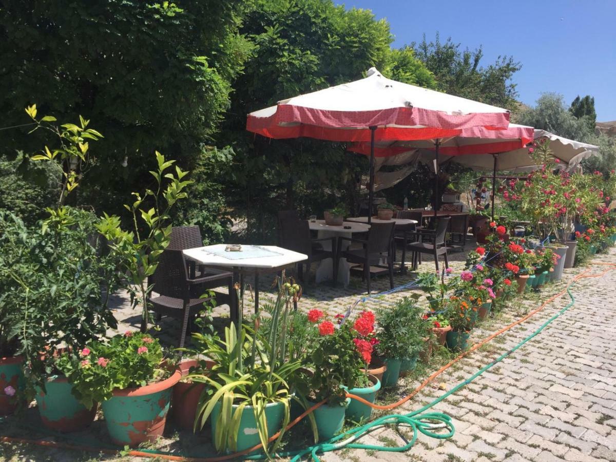 Arnovalley Hotel Юргюп Екстериор снимка